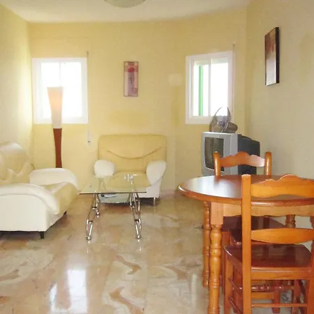 In Velez Malaga 103069 2* טורה דה בנגאלבון